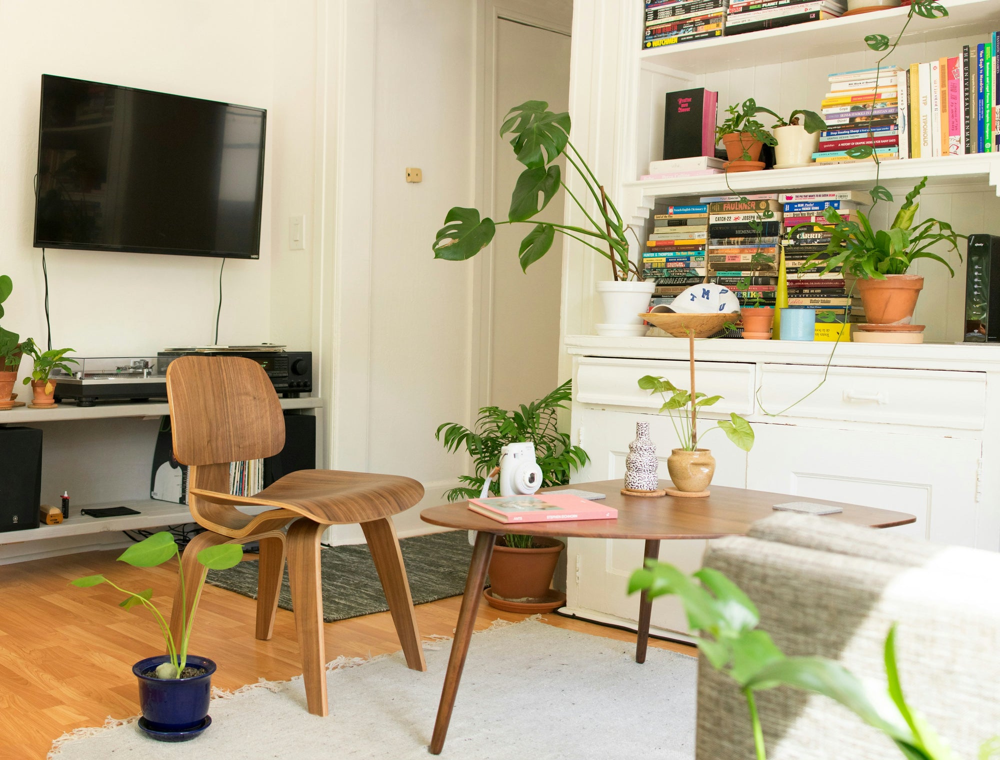 Crafting a Home Office for Optimal Eye Health and Wellness